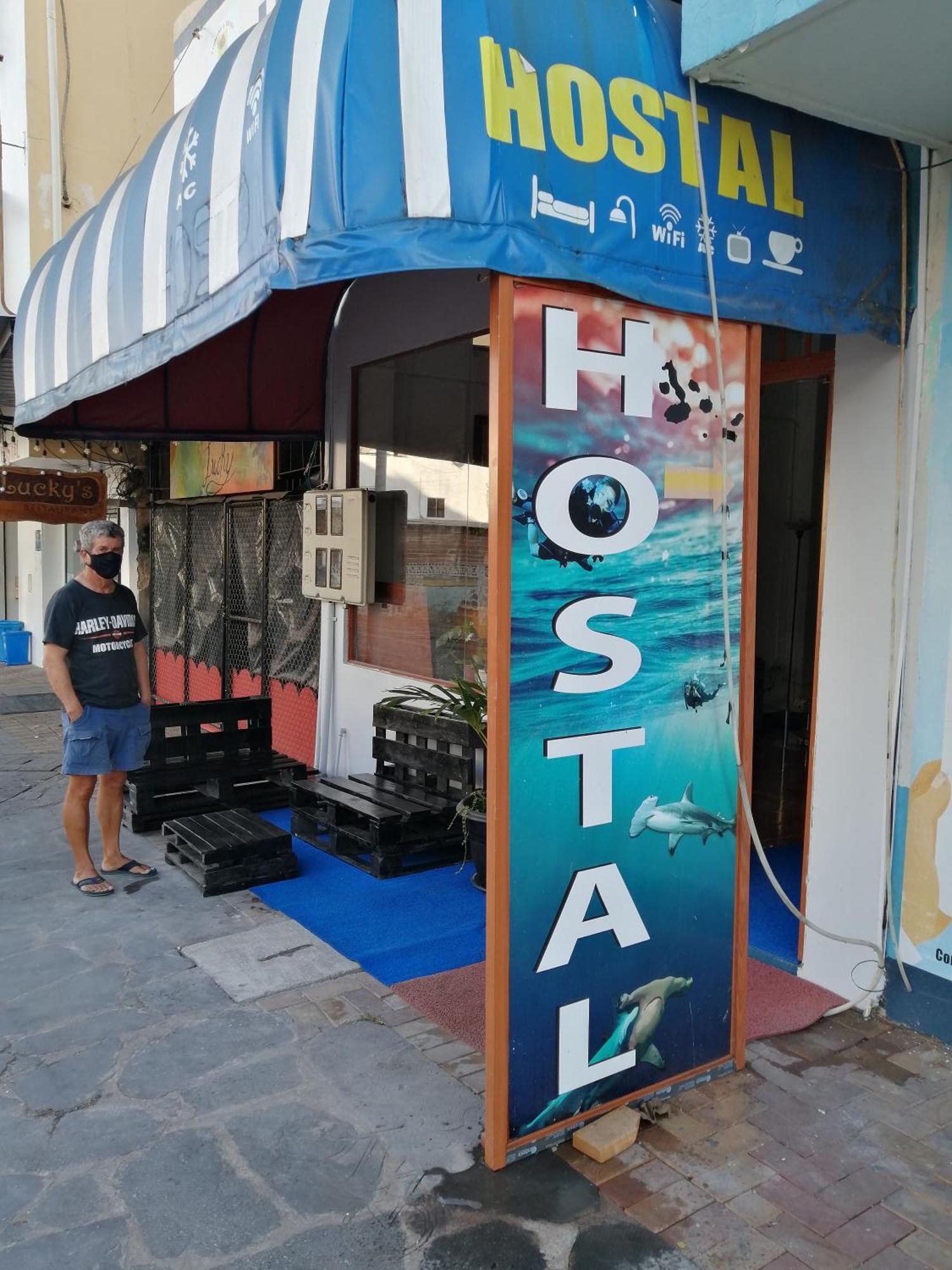 Hostal La Casa De Luis Puerto Baquerizo Moreno Exterior foto
